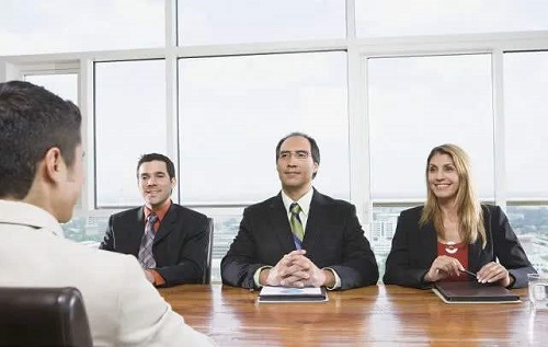 MPAcc复试：面试中自我介绍时如何脱颖而出